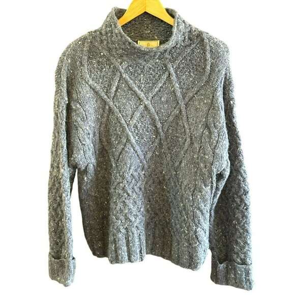 Express Tricot Blue Gray Handknitted Angora Wool Blend Cable Knit Sweater Large - Picture 1 of 4